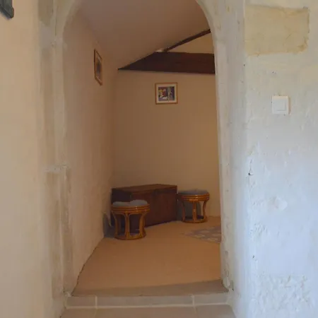 בית נופש Saint-laurent Pool Retreat *