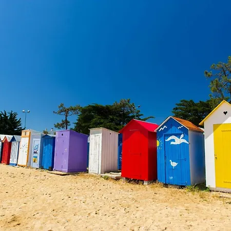 Saint-laurent Pool Retreat בית נופש *