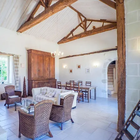 Holiday Home In Saint Laurent De La Salle With Pool * La Chapelle-Themer