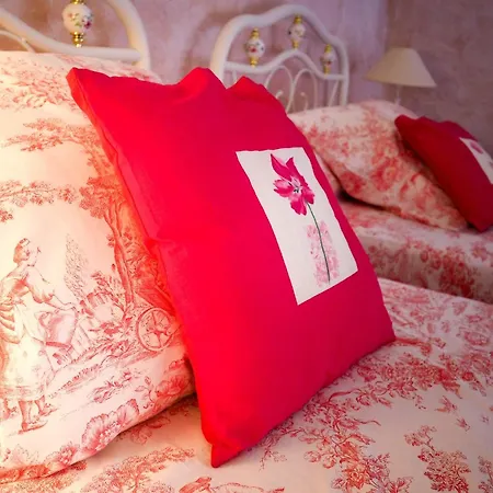 Saint-laurent Pool Retreat *