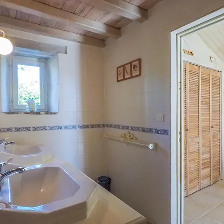 Saint-laurent Pool Retreat 度假居 La Chapelle-Themer