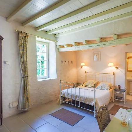 Saint-laurent Pool Retreat La Chapelle-Themer