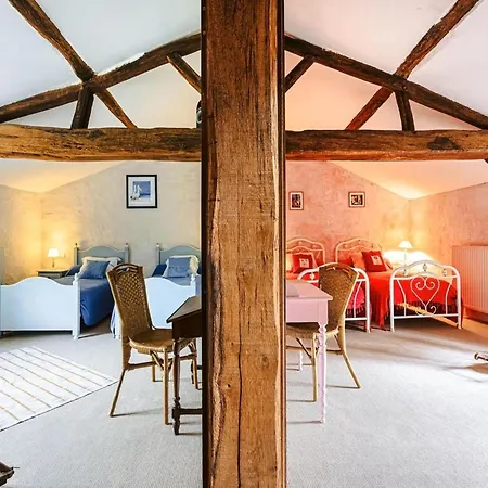 Ferienhaus Holiday Home Saint-Laurent Pool Retreat La Chapelle-Themer