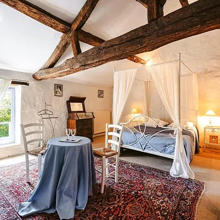 Holiday Home Saint-Laurent Pool Retreat La Chapelle-Themer