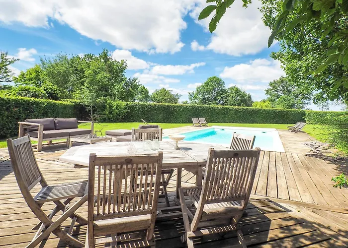 Saint-laurent Pool Retreat 펜션