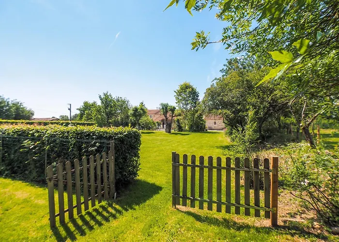 펜션 Saint-laurent Pool Retreat *