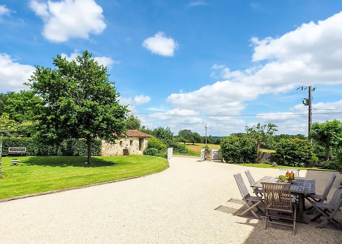 펜션 Saint-laurent Pool Retreat *