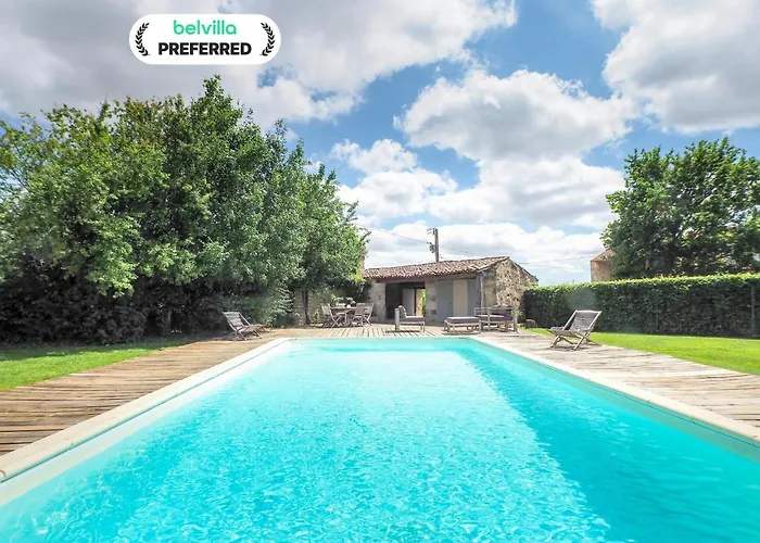 Saint-laurent Pool Retreat 펜션 *