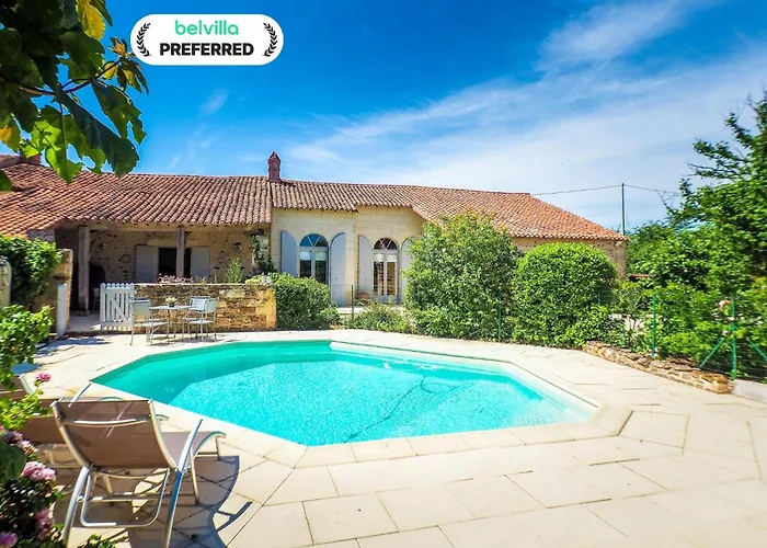 Saint-laurent Pool Retreat 펜션